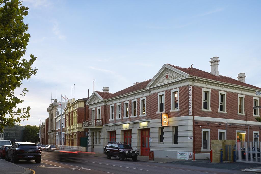 Old Fire Station Backpackers Hostel Perth Luaran gambar